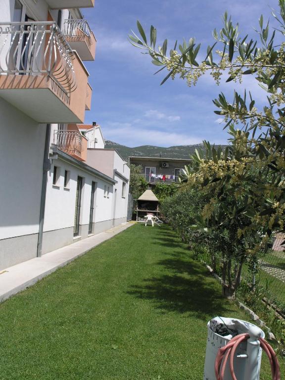 Marko Apartments Kaštela Extérieur photo